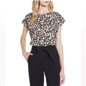 Halogen Animal Print Cap Sleeve Blouse size Medium